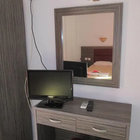 House Luxury 3*