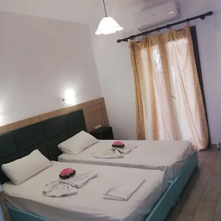 House Luxury Aparthotel